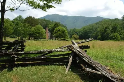 cabin in the smoky mountains