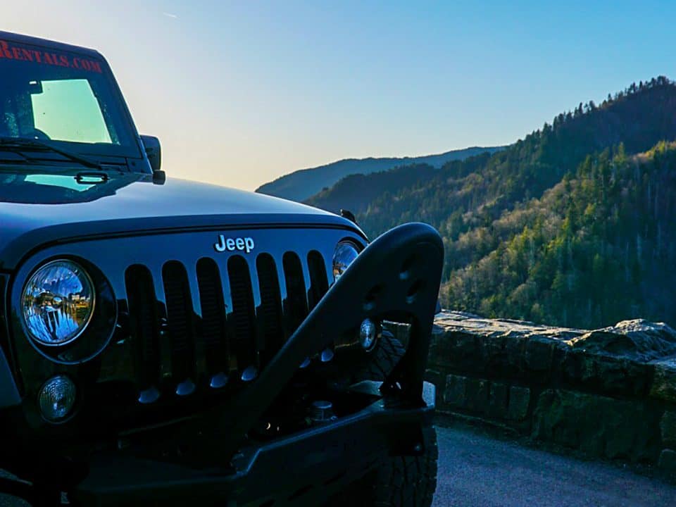 Things to do in your Jeep Wrangler PIgeon Forge Gatlinburg